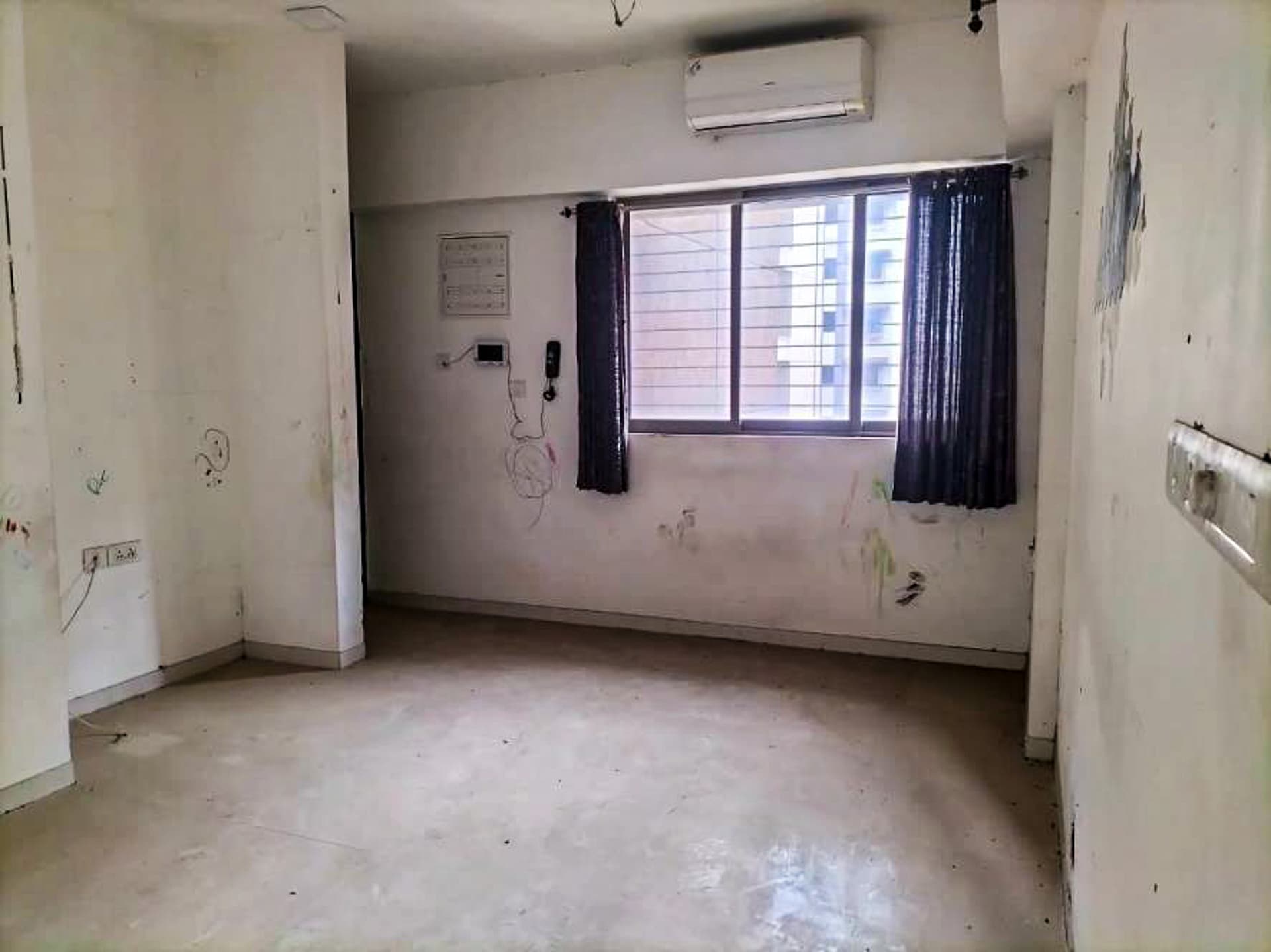 Property Photos 17