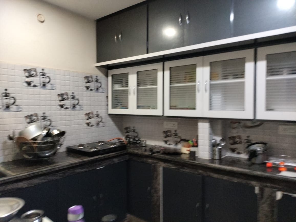 Property Photos 9