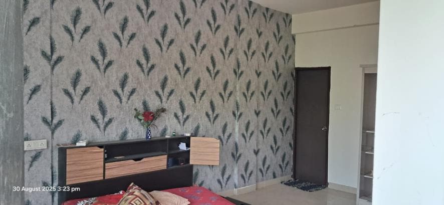 Property Photos 11