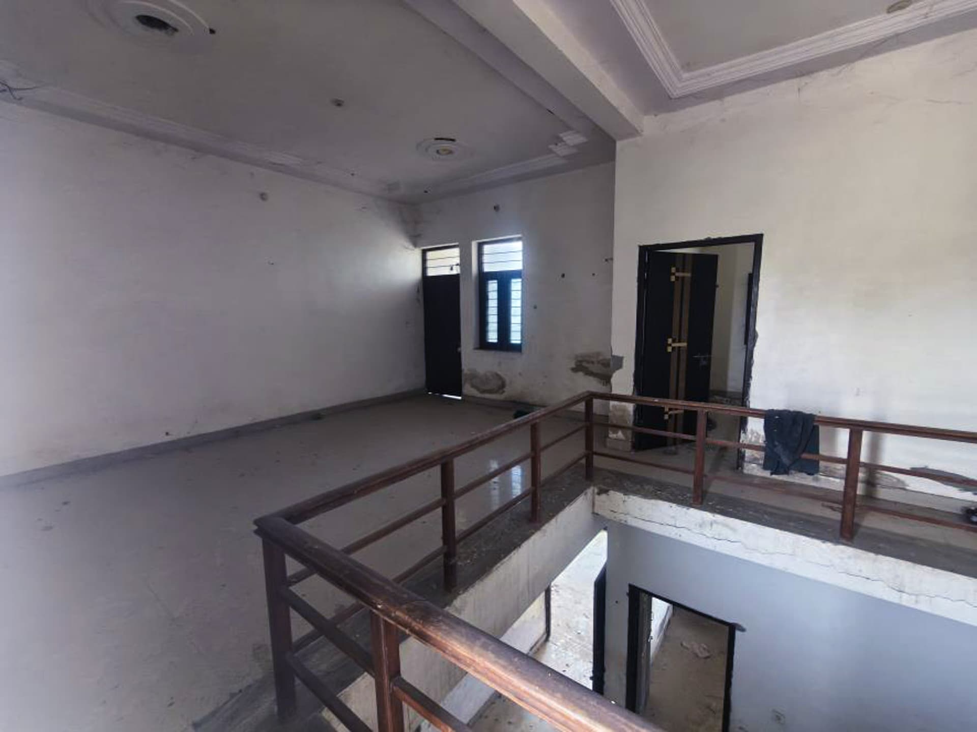 Property Photos 18
