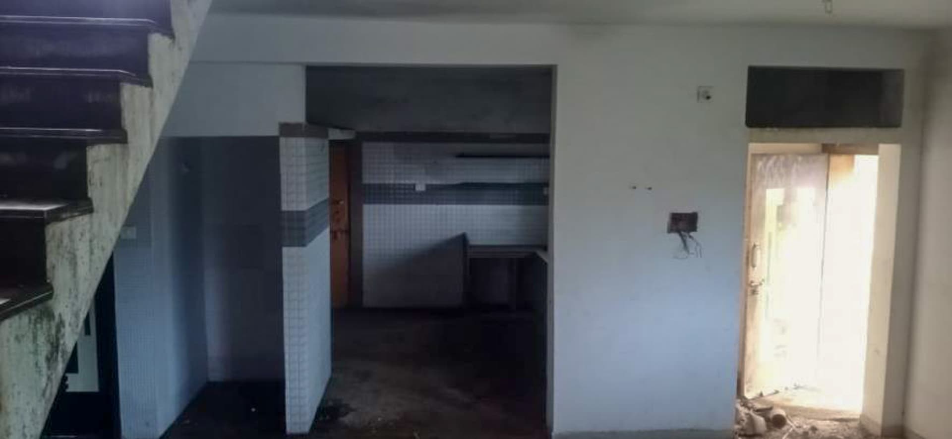 Property Photos 8