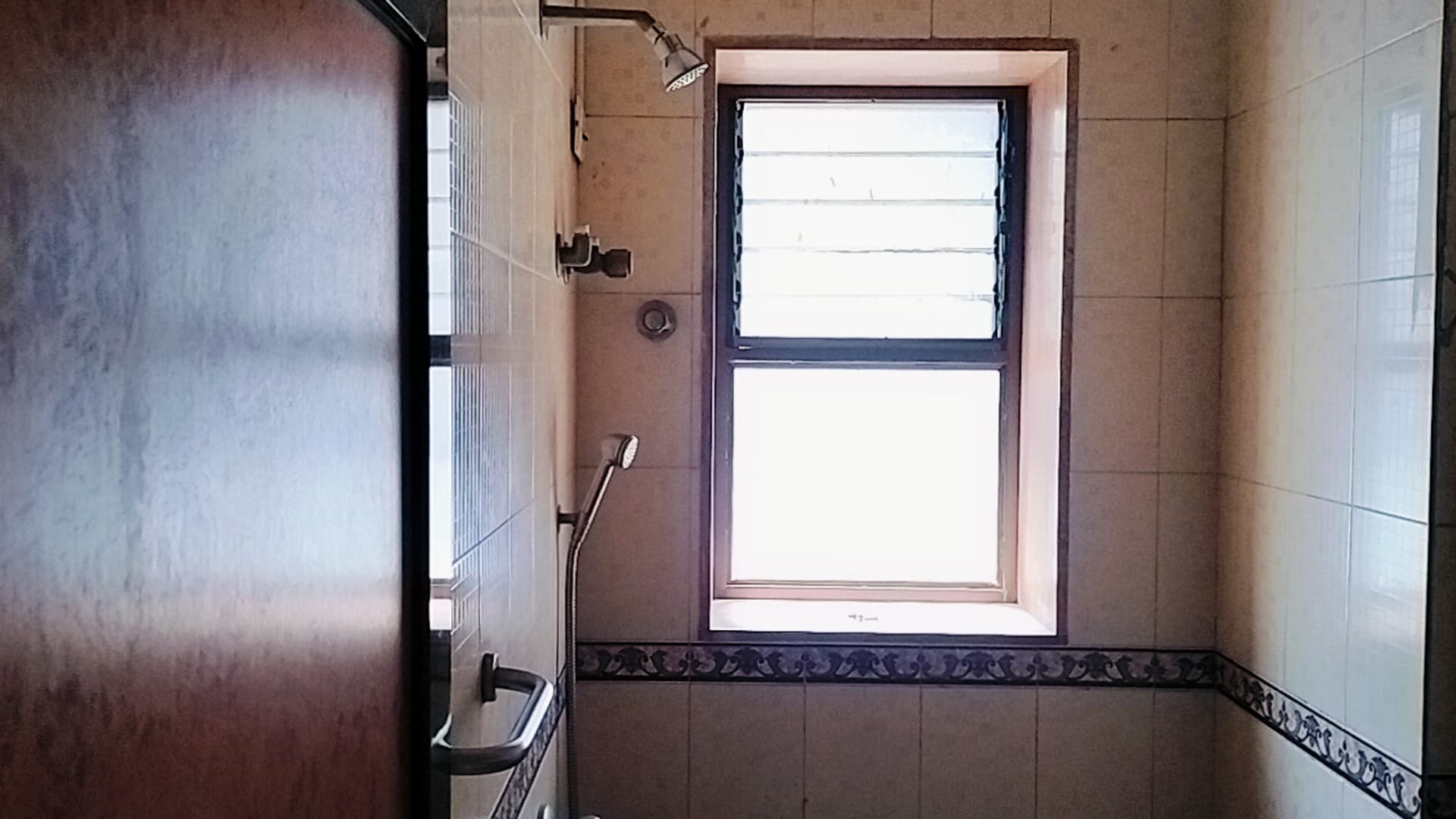 Property Photos 22