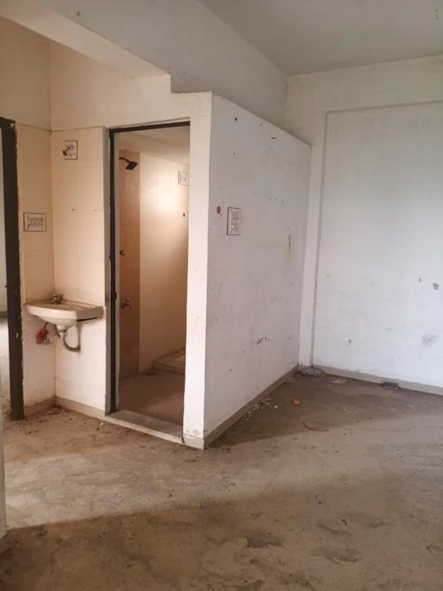 Property Photos 6