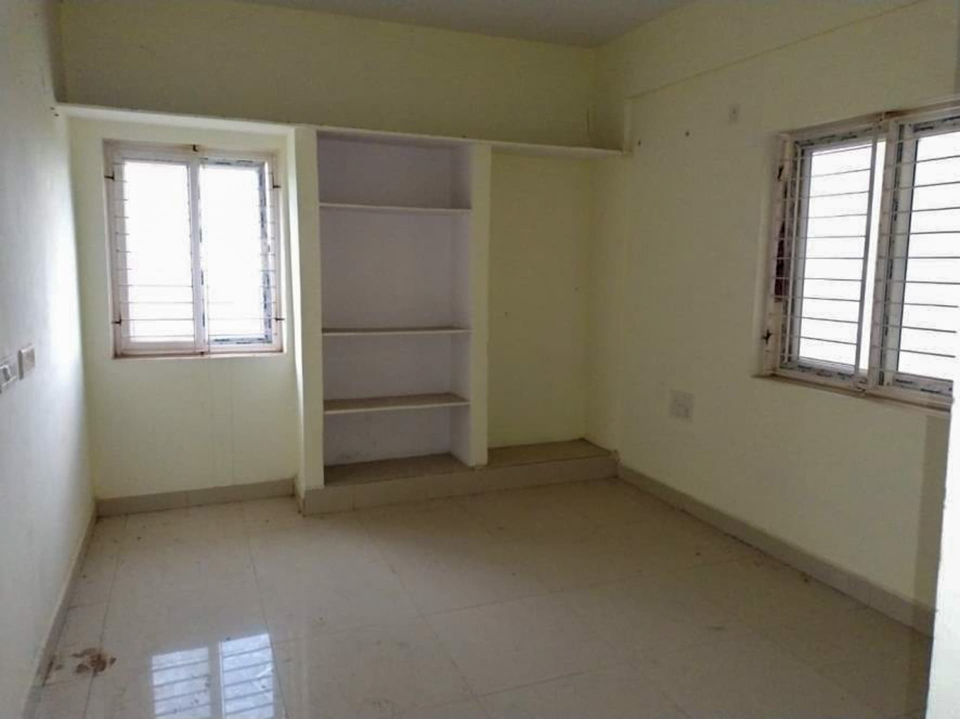 Property Photos 8