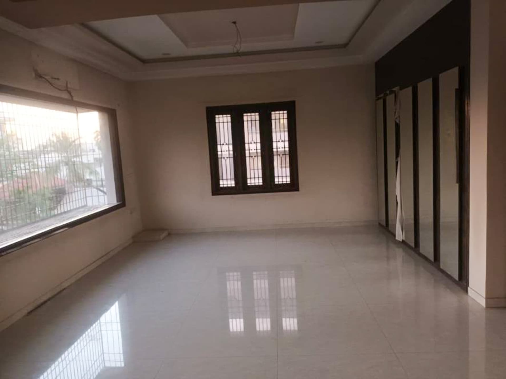 Property Photos 11