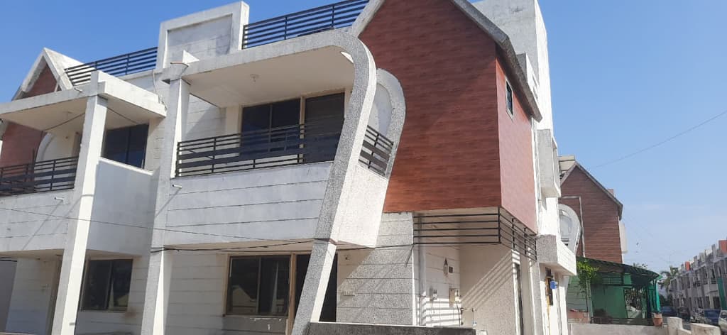 Property Photos 22