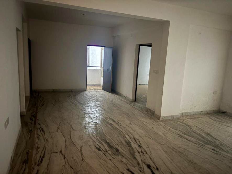 Property Photos 16