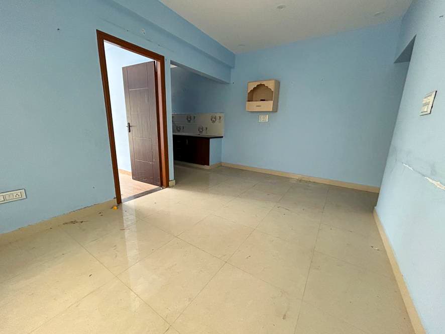 Property Photos 12