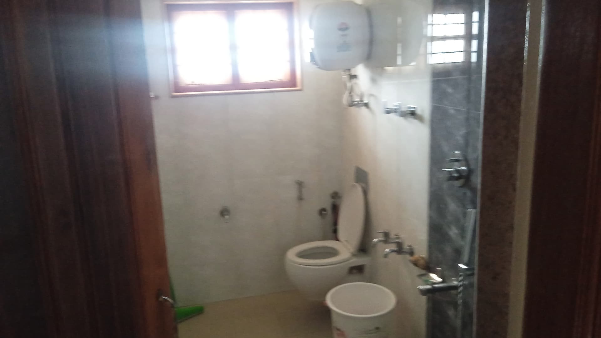 Property Photos 13