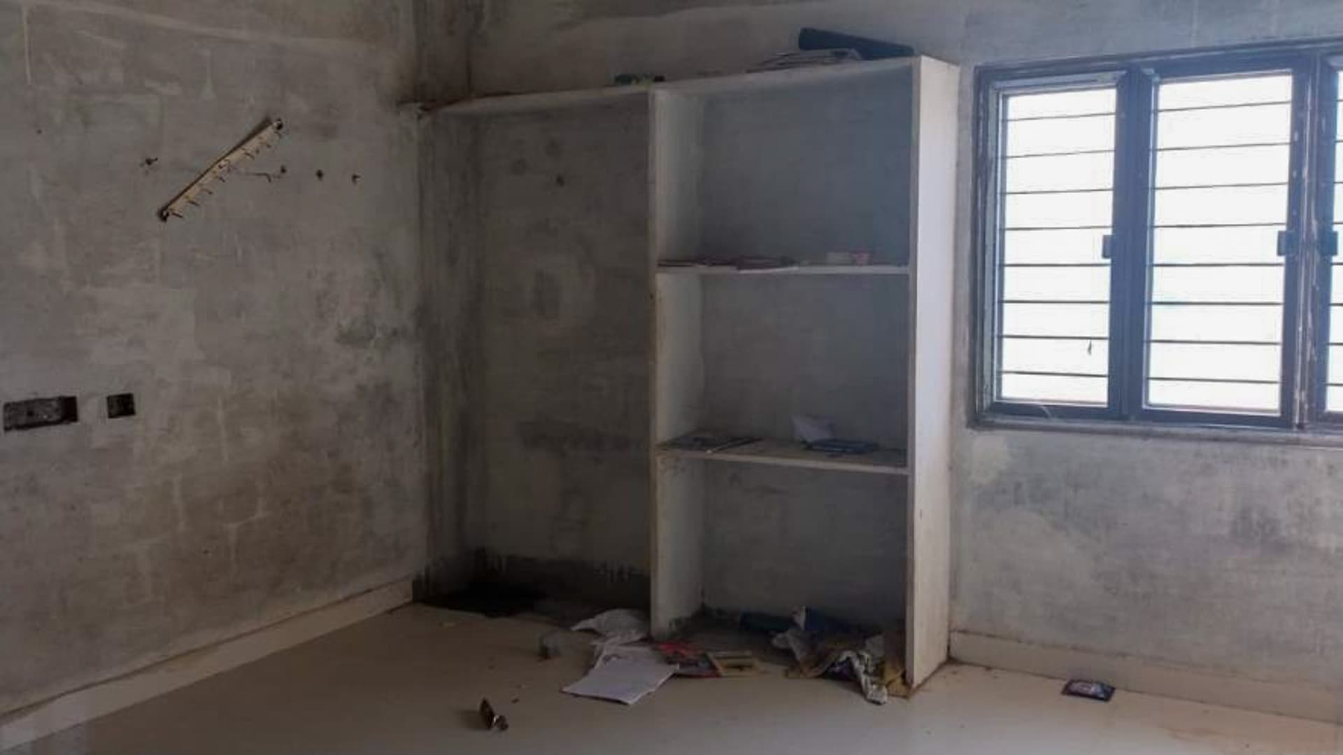 Property Photos 17