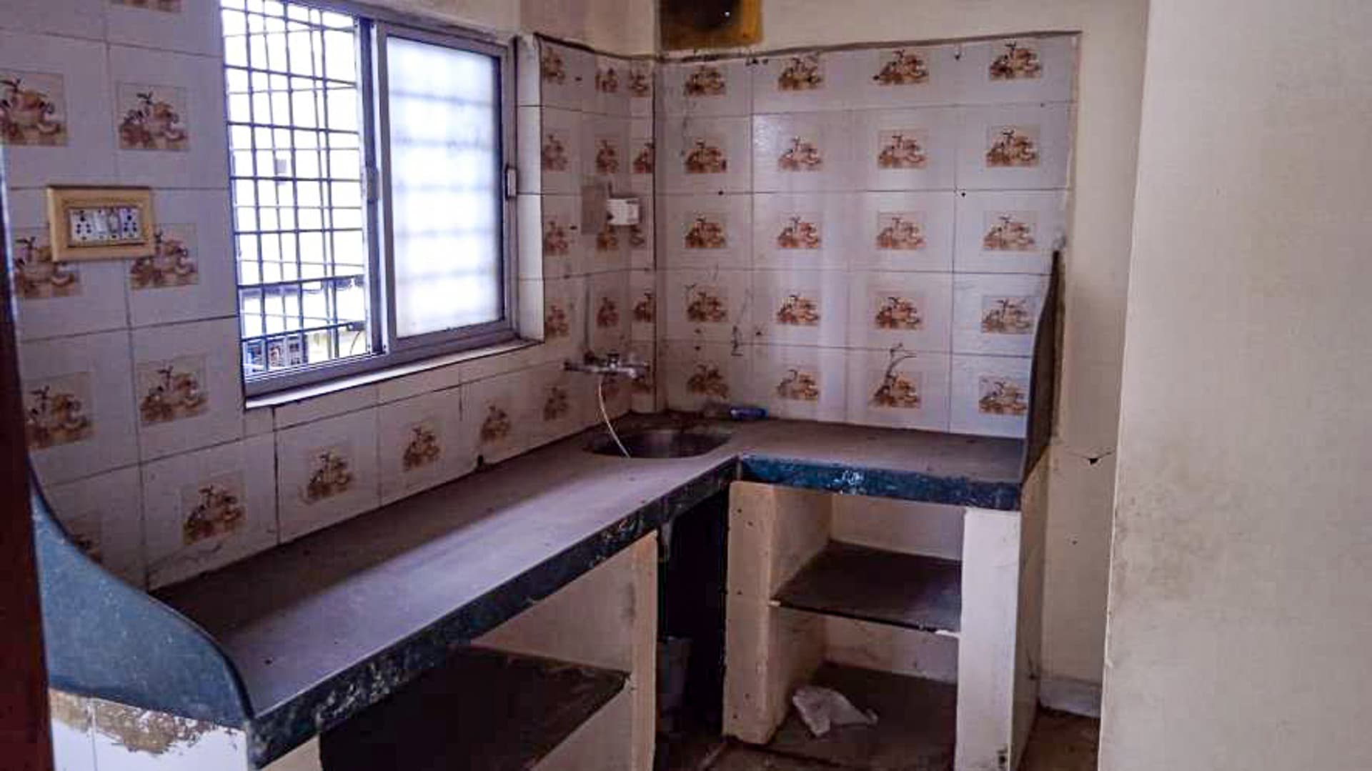 Property Photos 6