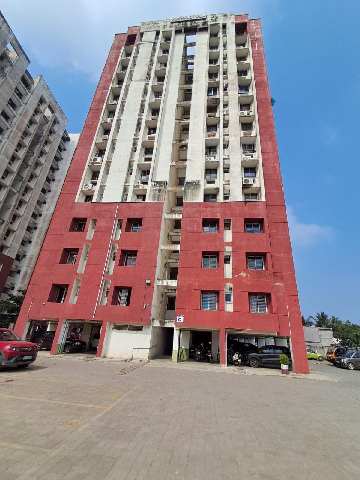 Property Photos 29