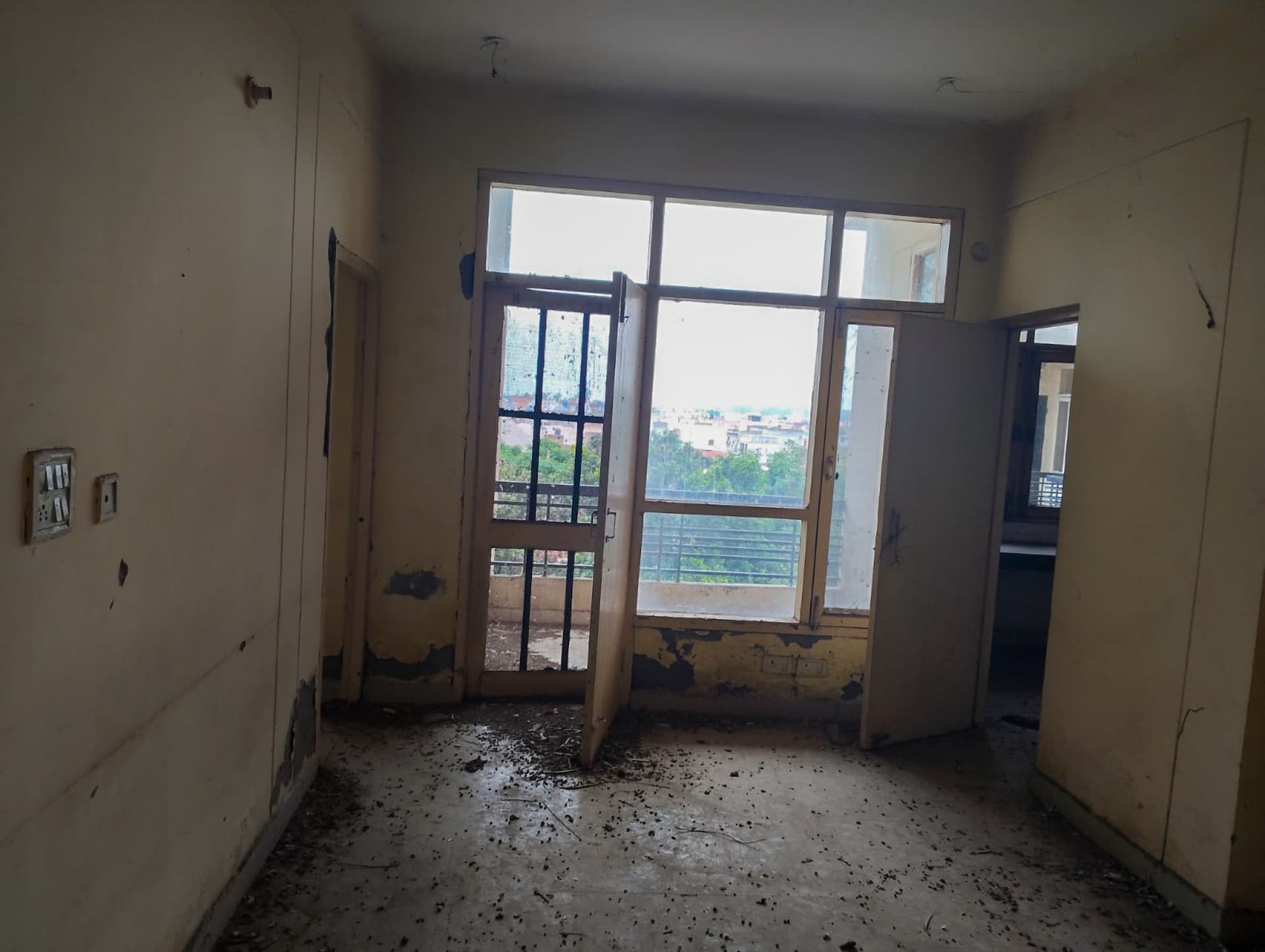 Property Photos 9