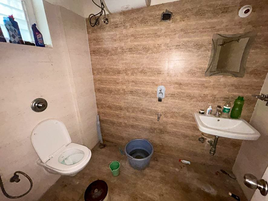 Property Photos 18