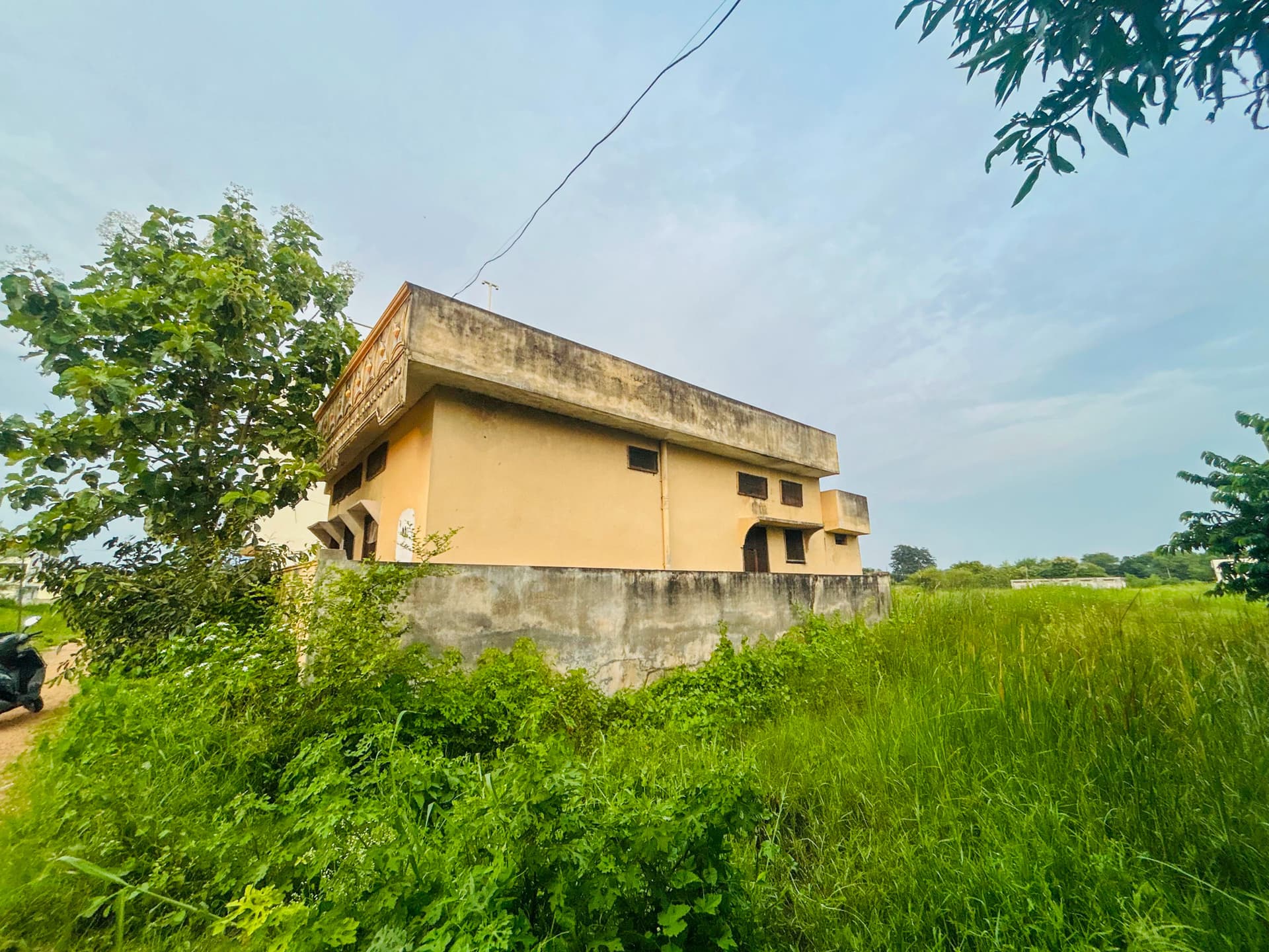 Property Photos 14