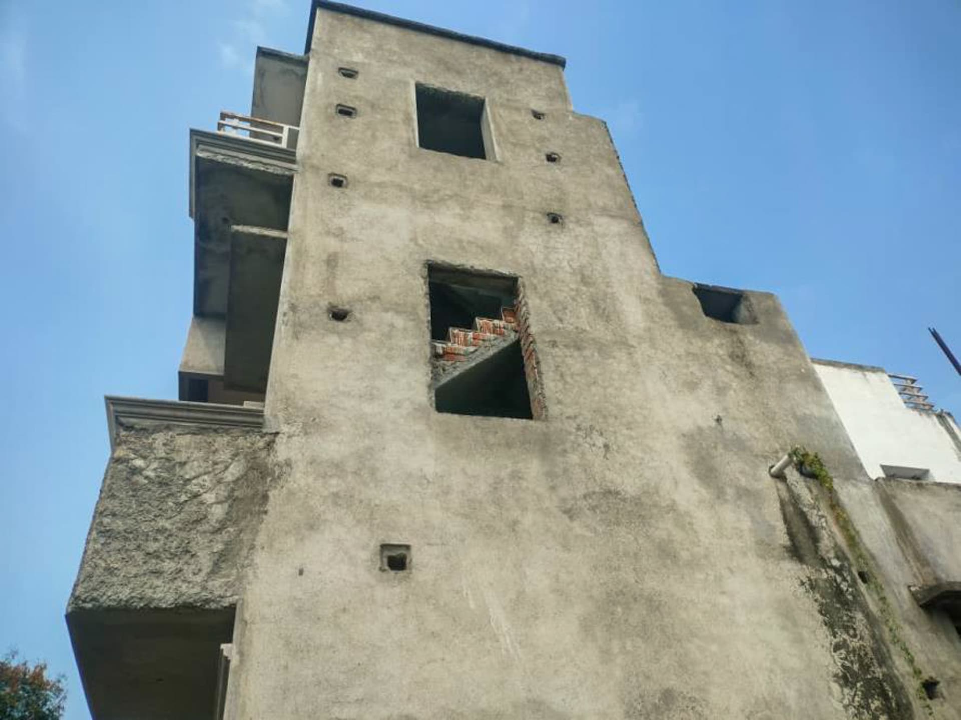 Property Photos 8