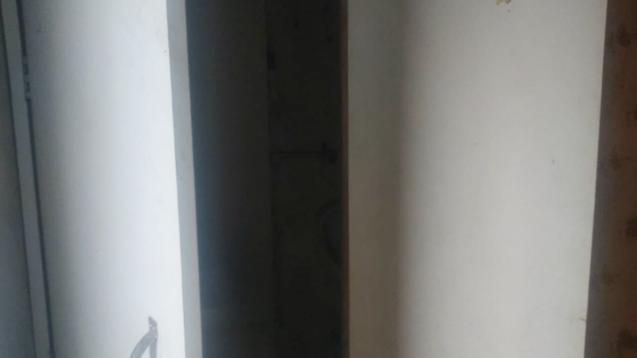 Property Photos 8