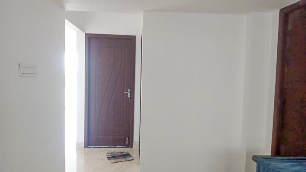 Property Photos 15