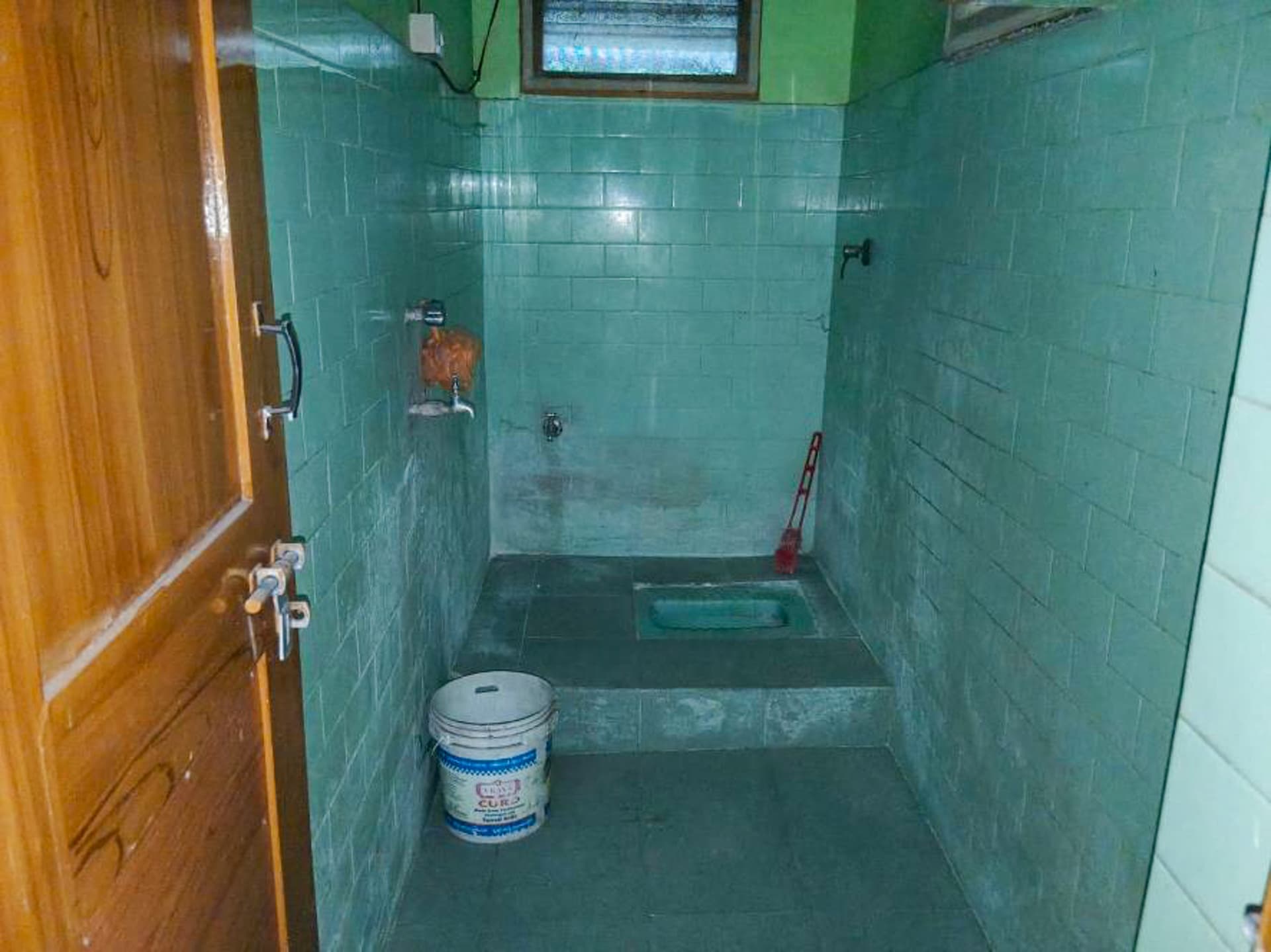 Property Photos 8