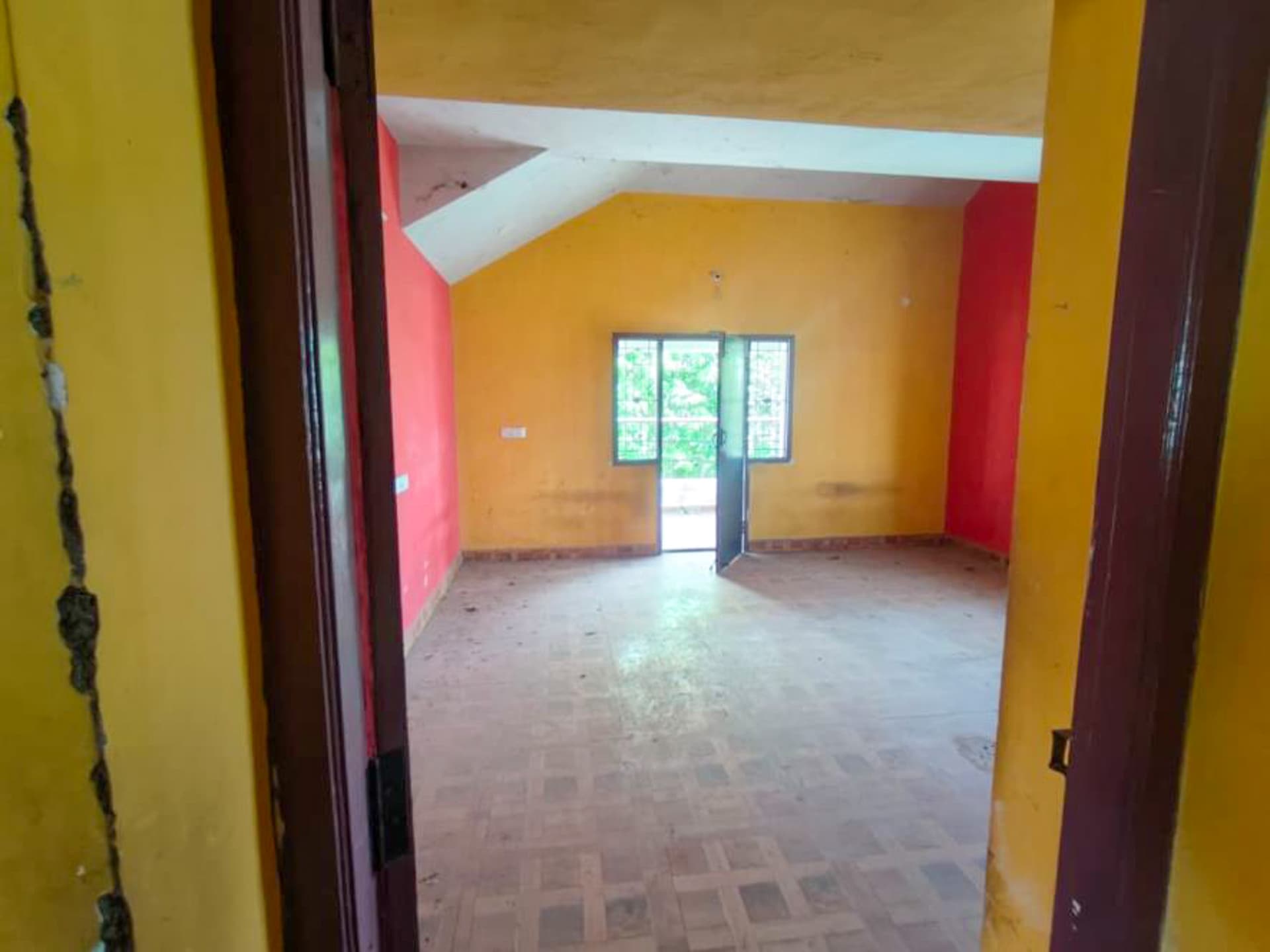 Property Photos 12