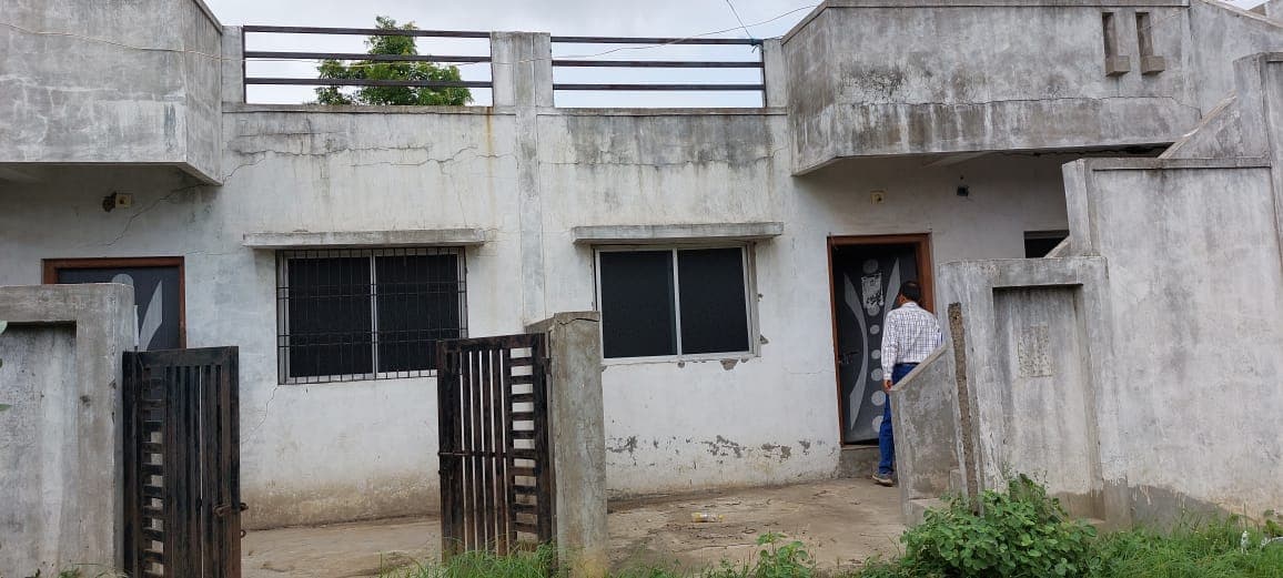 Property Photos 1