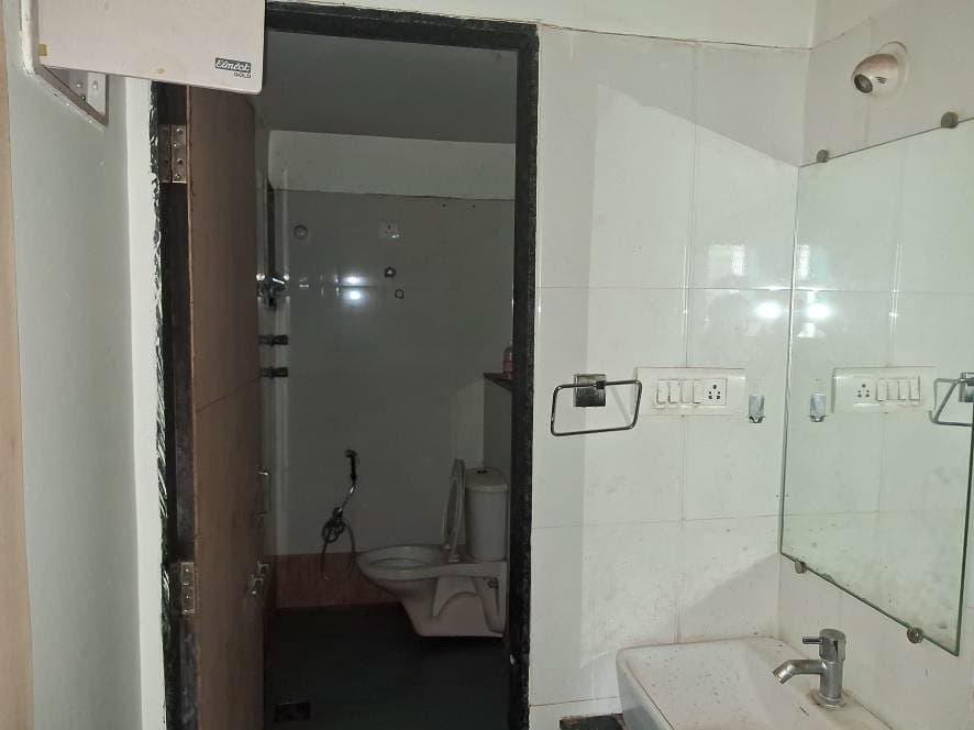 Property Photos 45