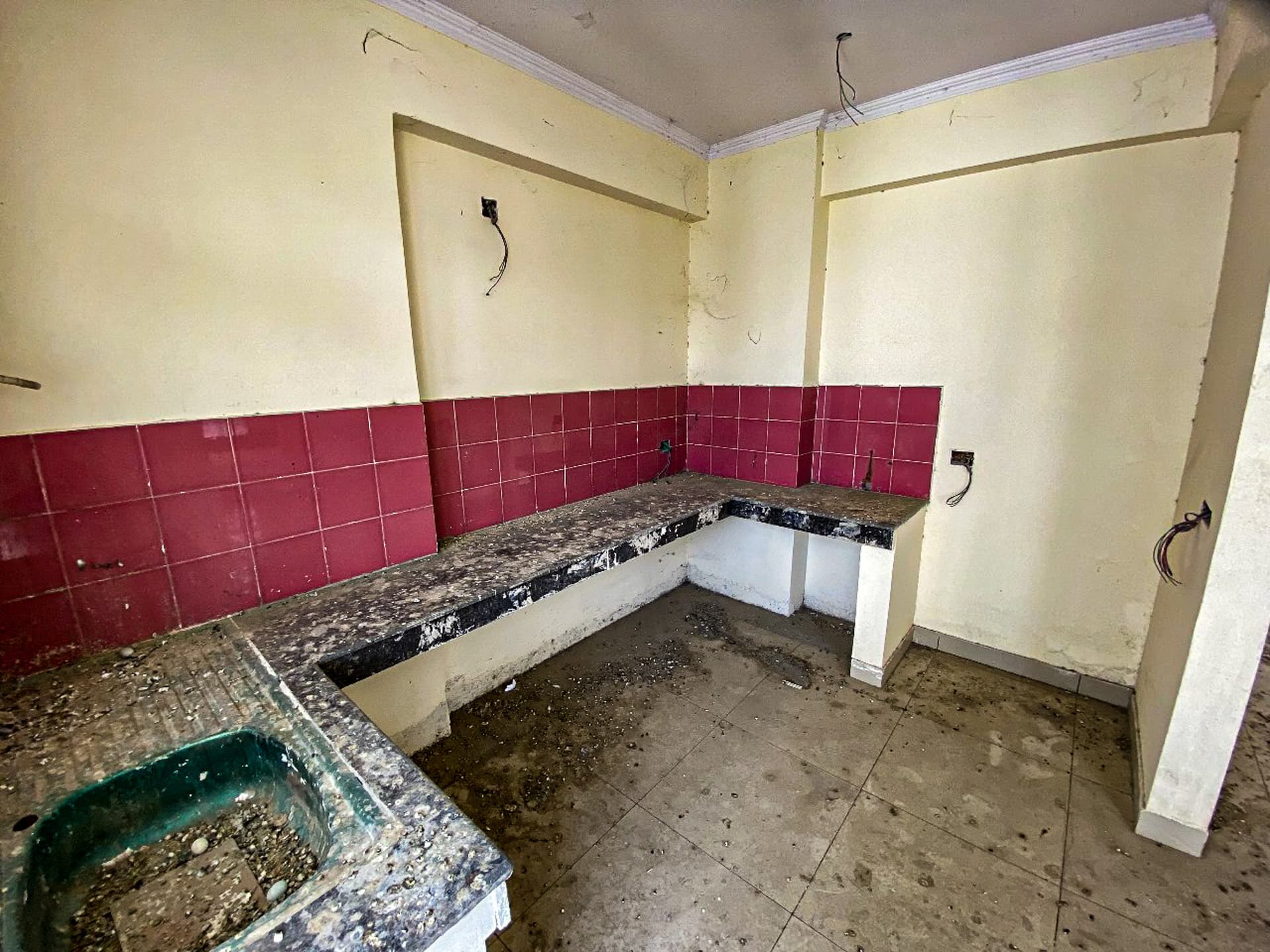 Property Photos 14
