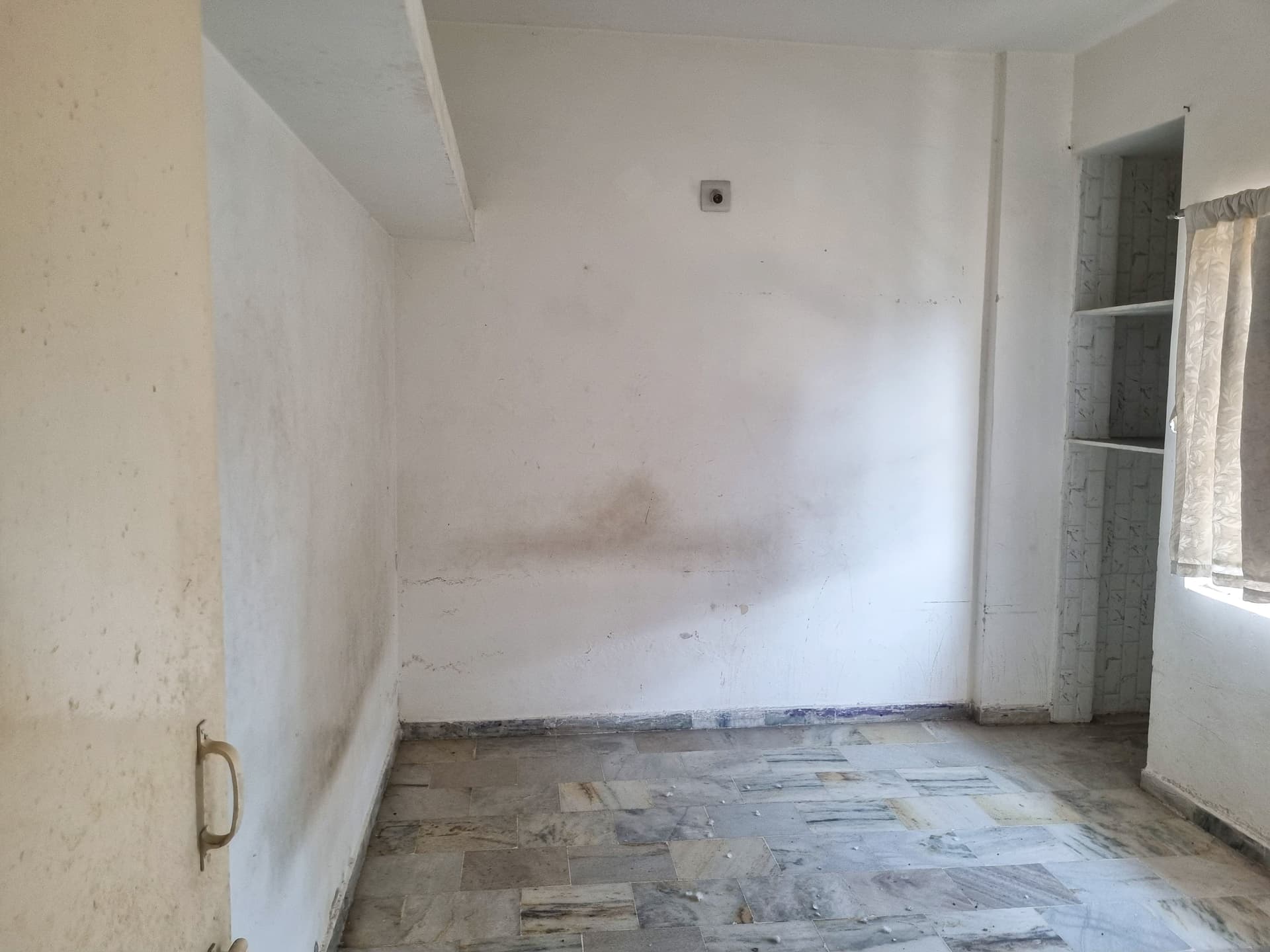Property Photos 8