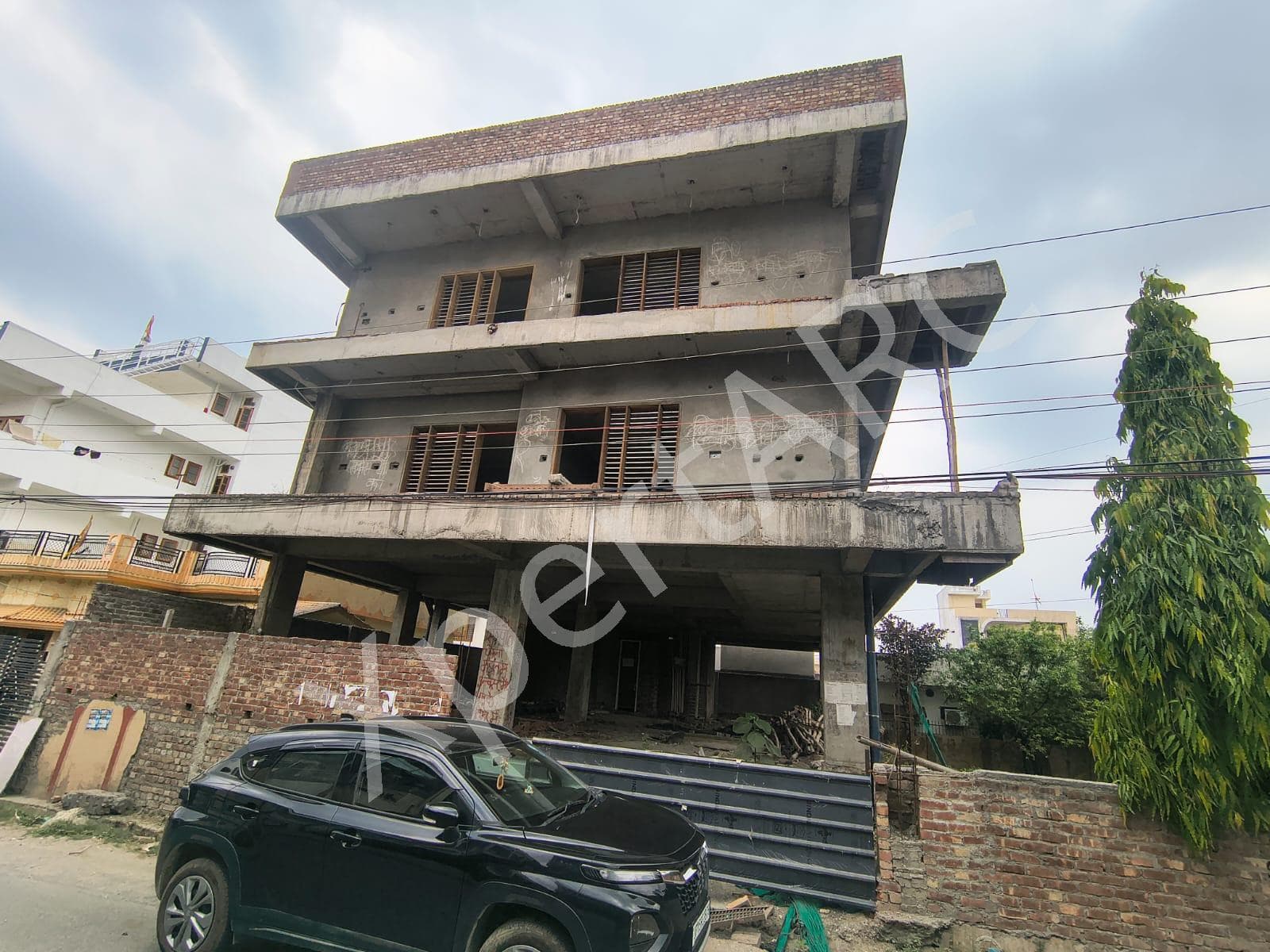Property Photos 5