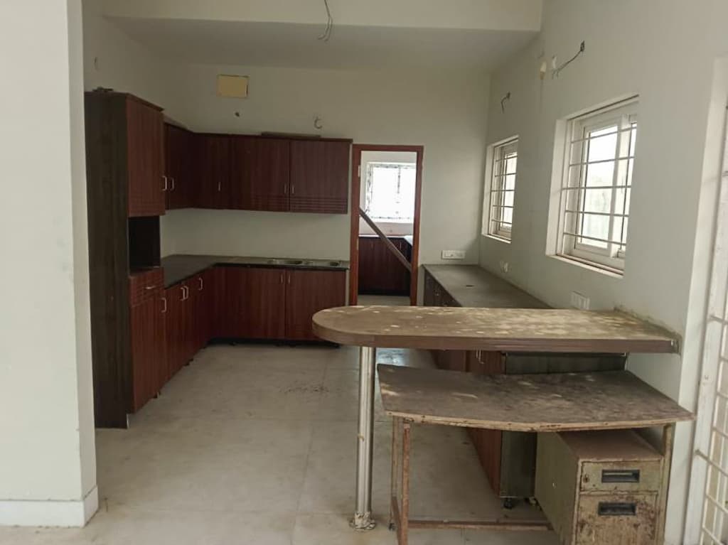 Property Photos 45