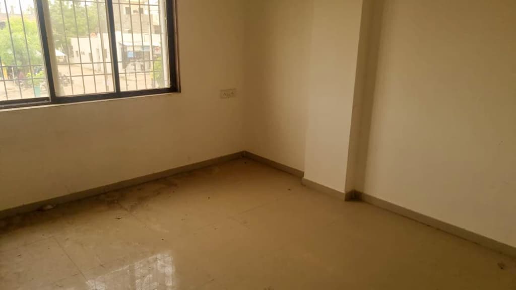 Property Photos 12