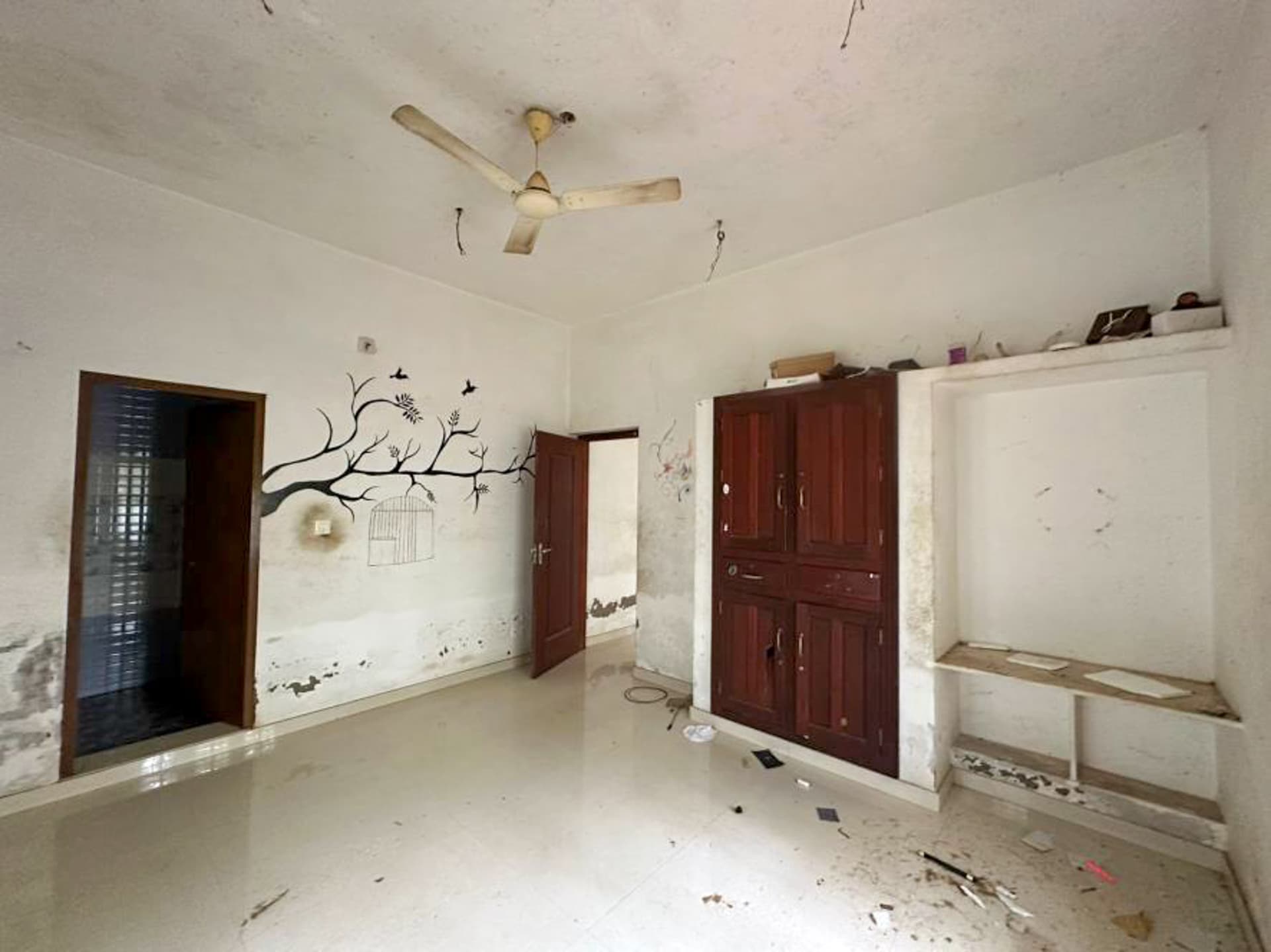 Property Photos 9