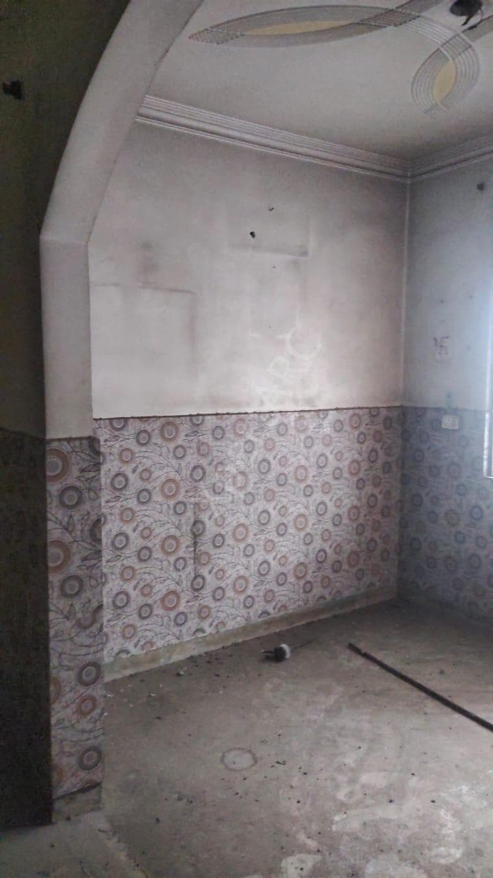 Property Photos 13