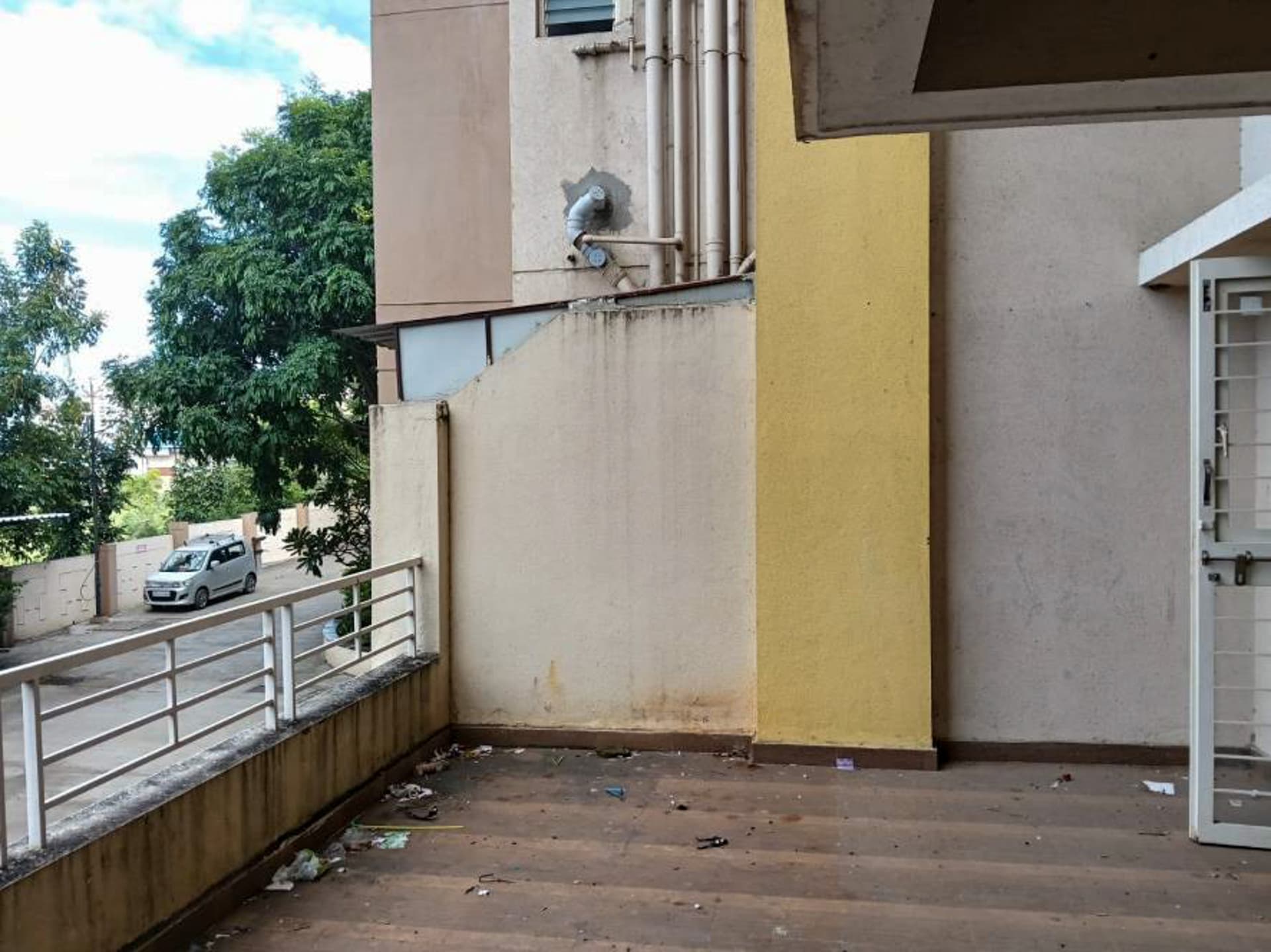 Property Photos 8