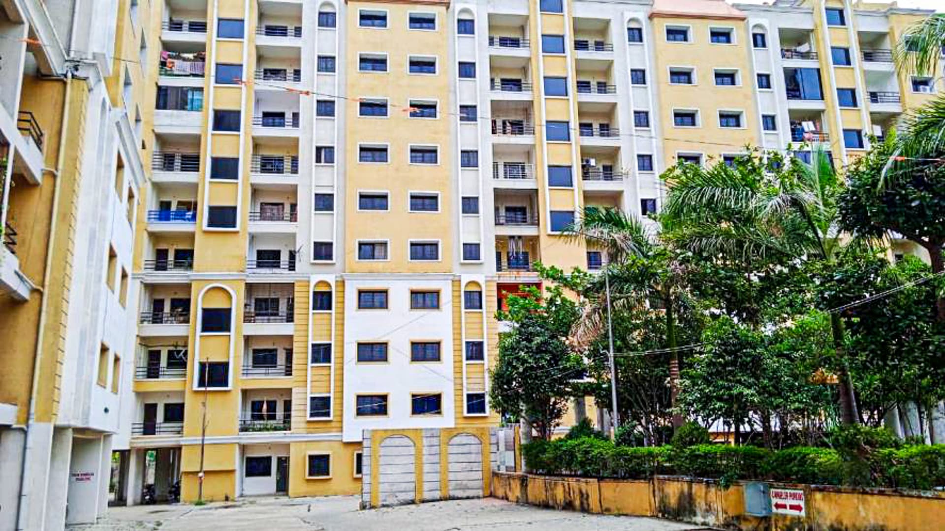 Property Photos 11