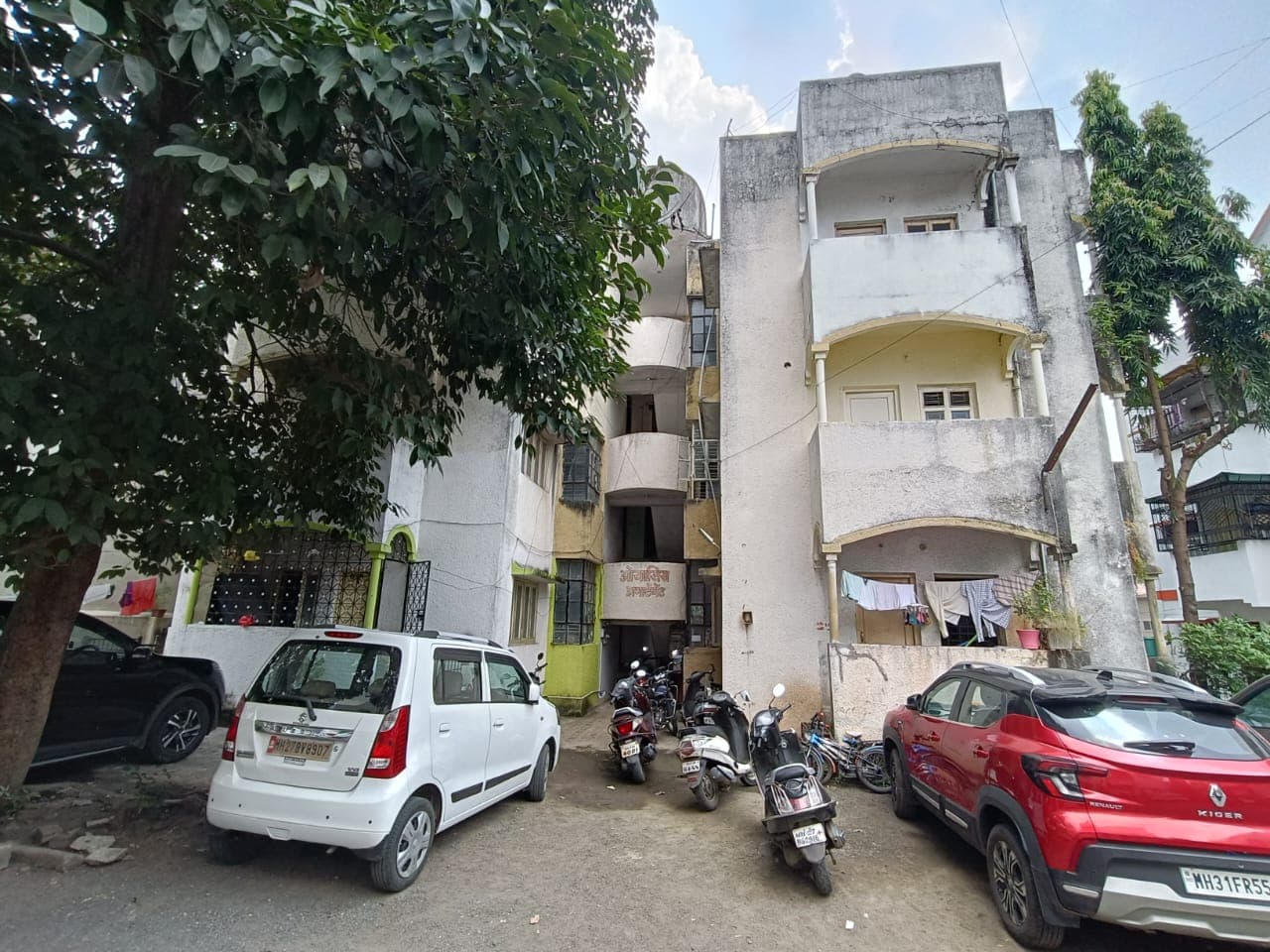 Property Photos 1