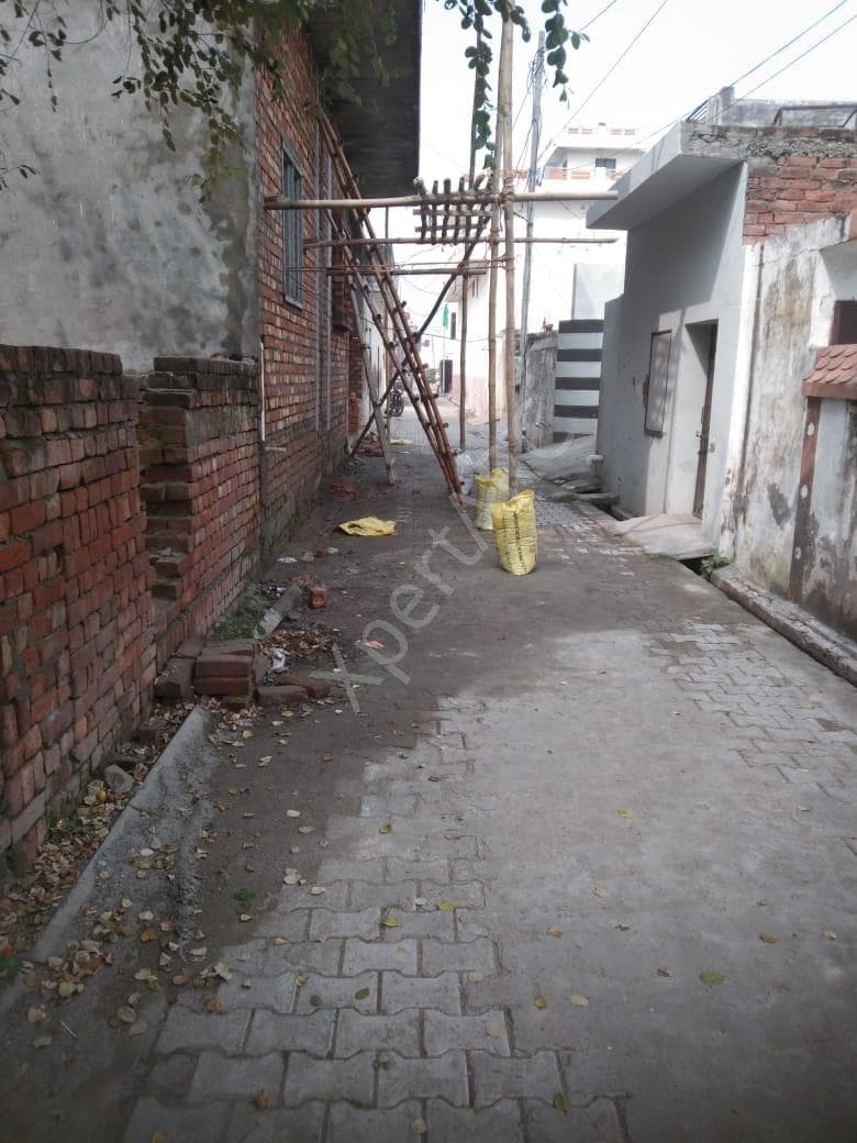 Property Photos 6