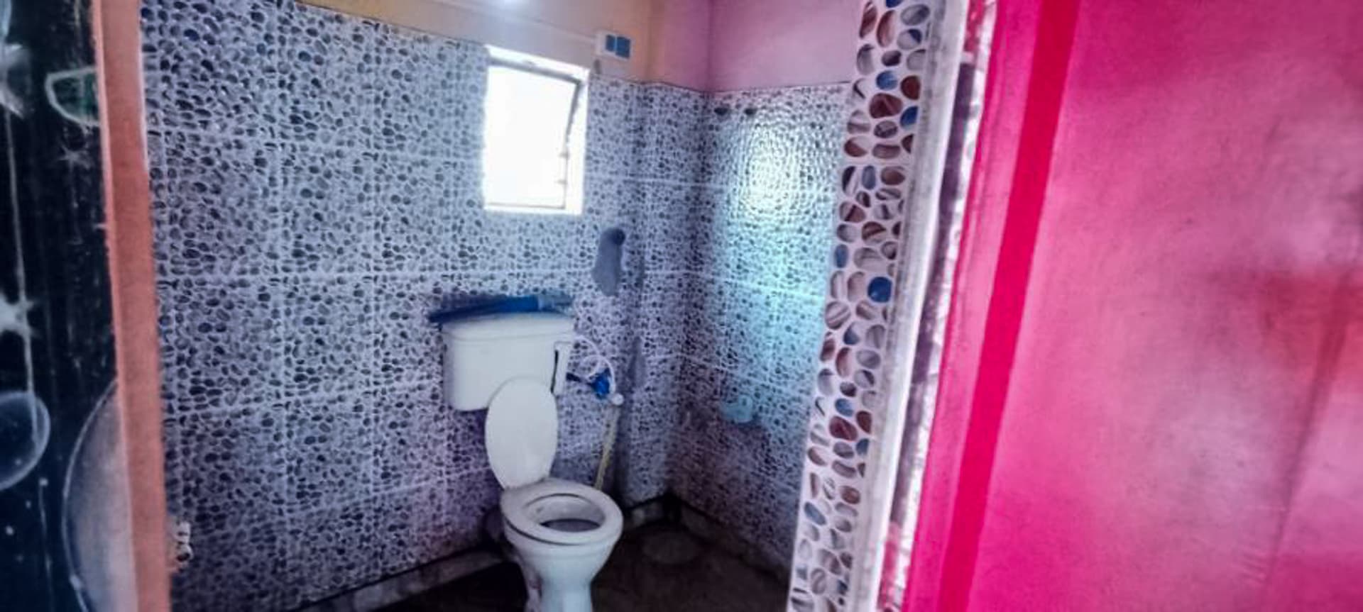 Property Photos 11