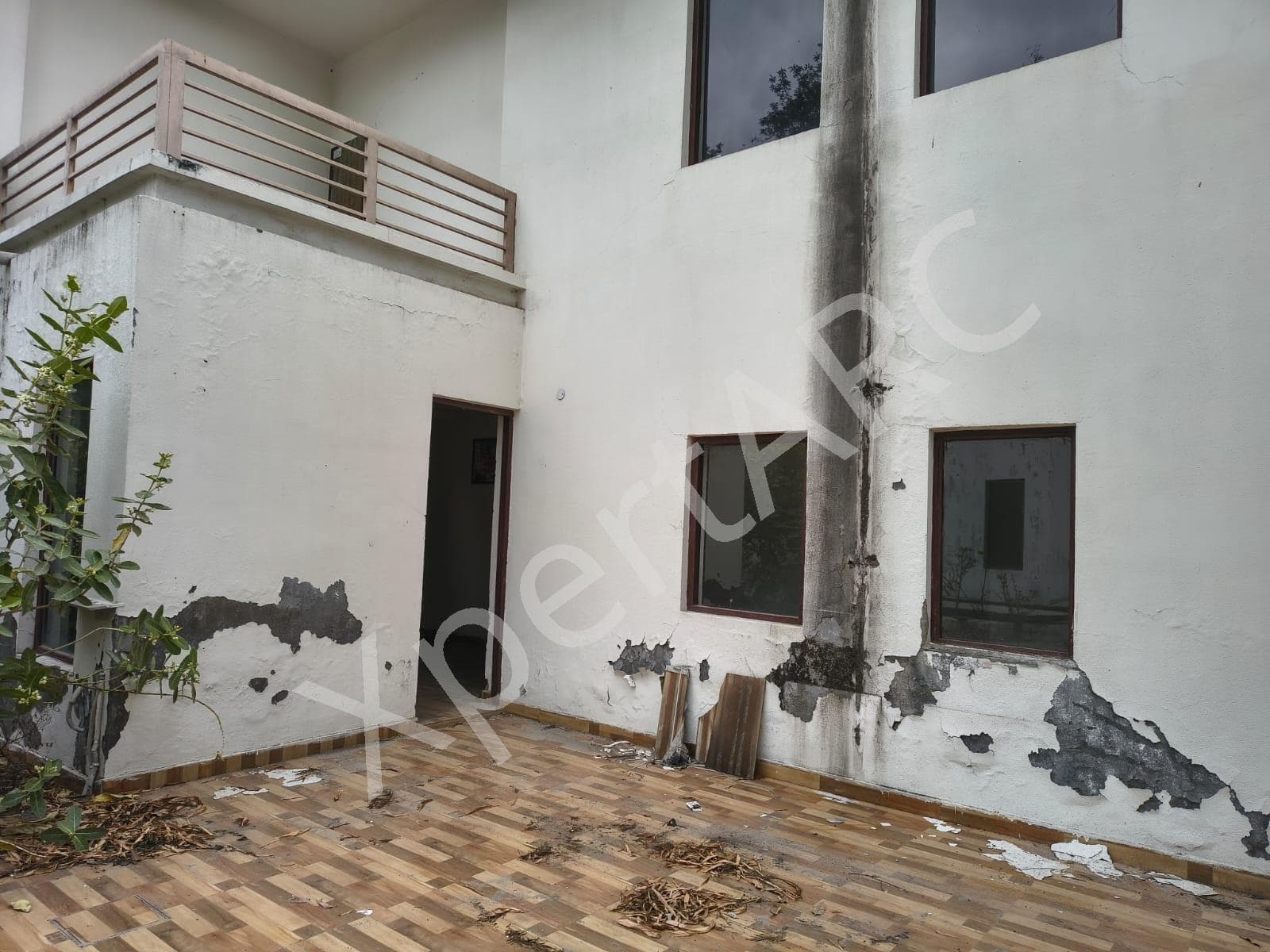 Property Photos 9
