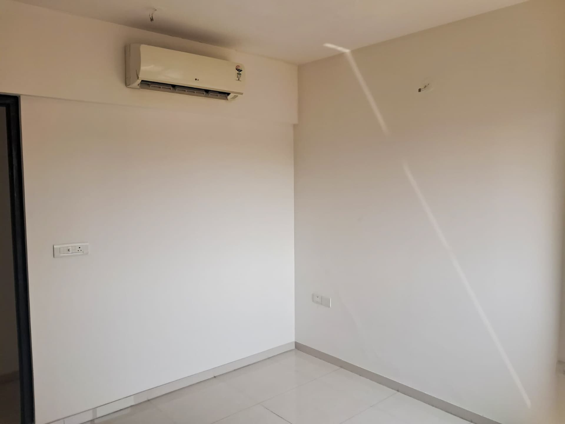 Property Photos 23
