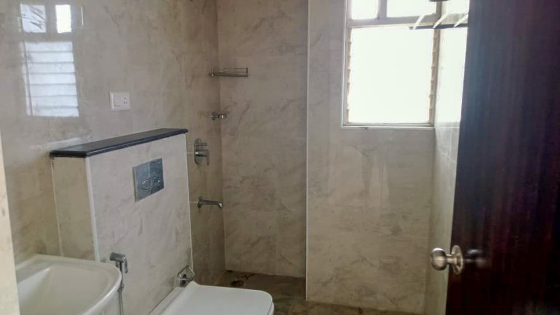 Property Photos 15