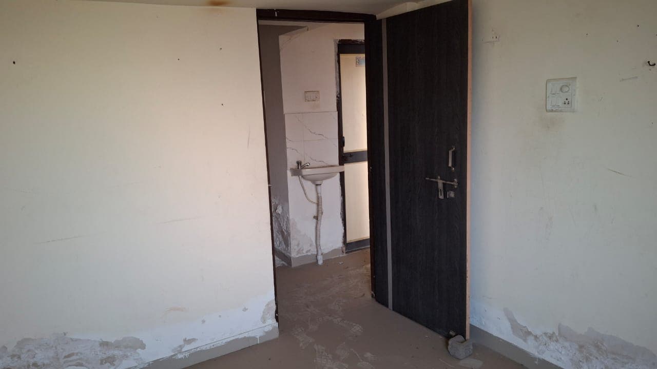 Property Photos 4