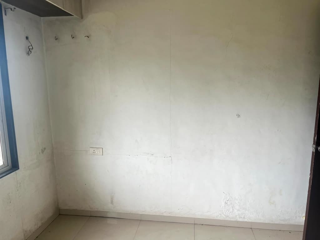 Property Photos 9