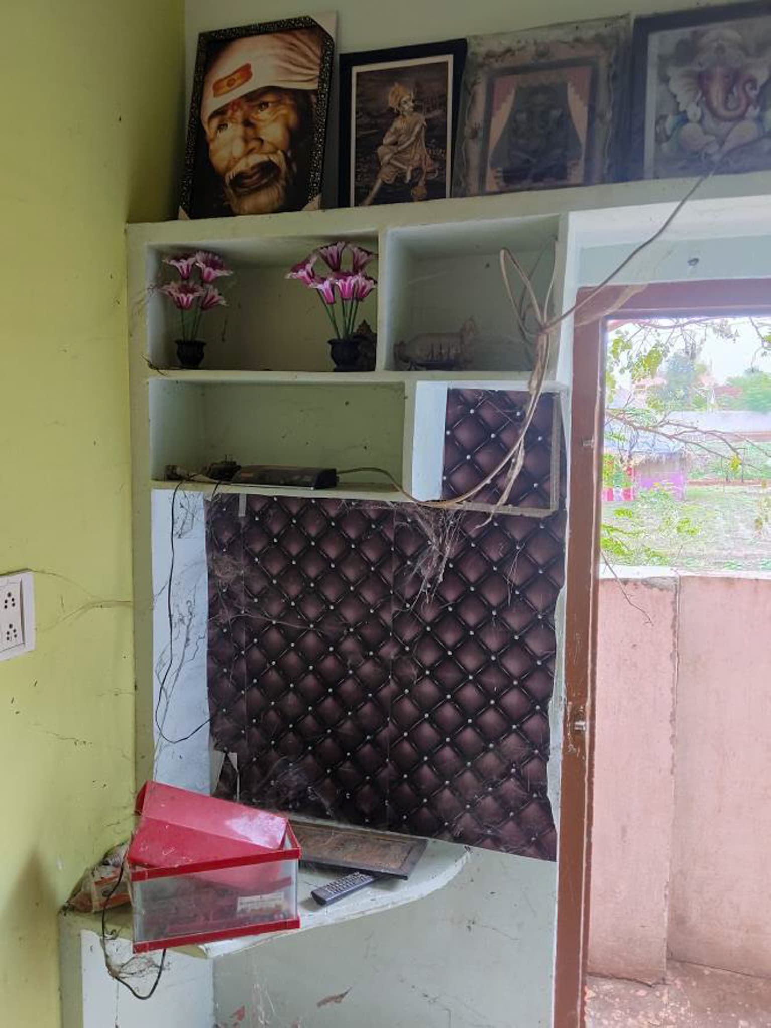 Property Photos 25