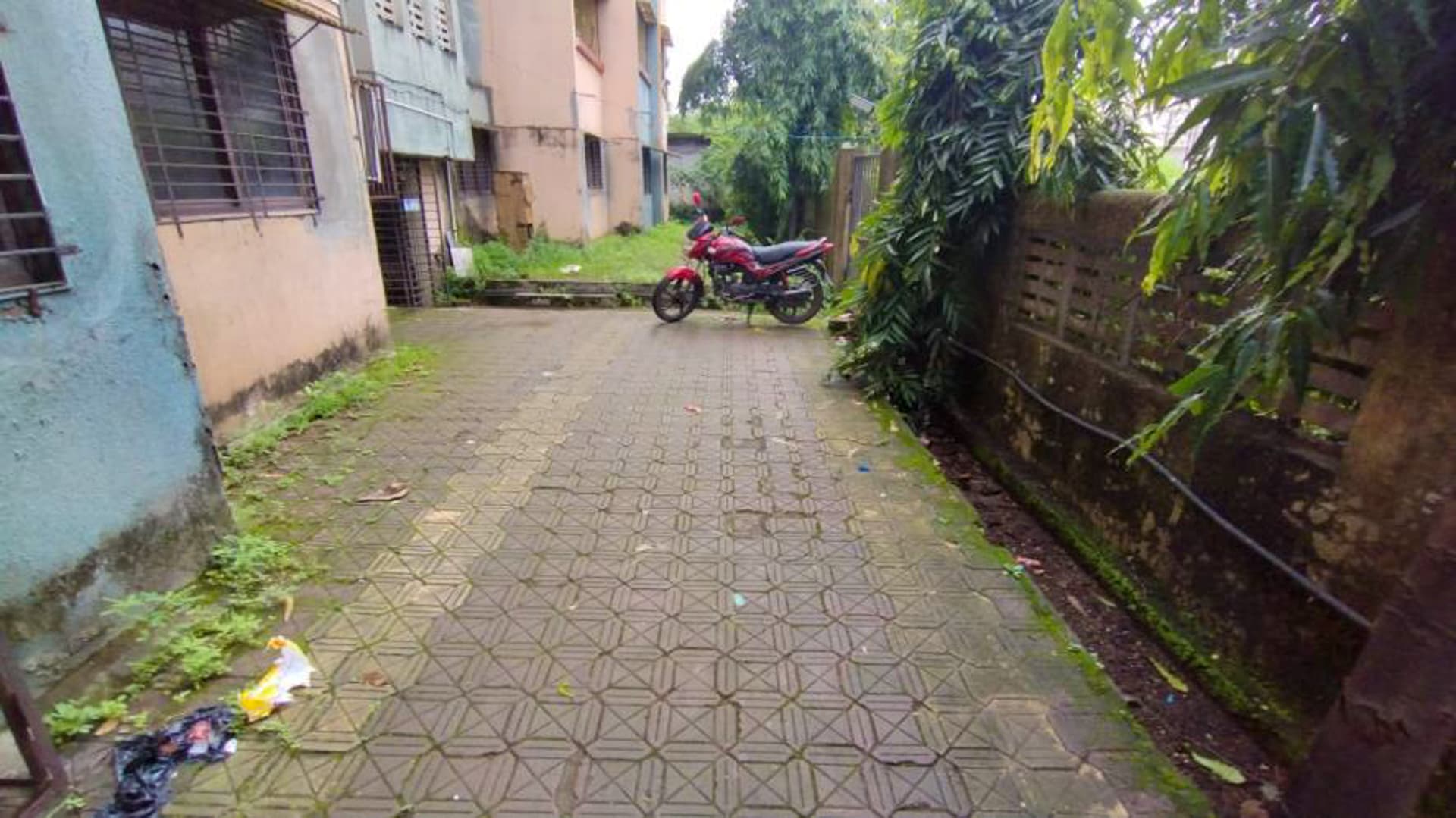 Property Photos 9
