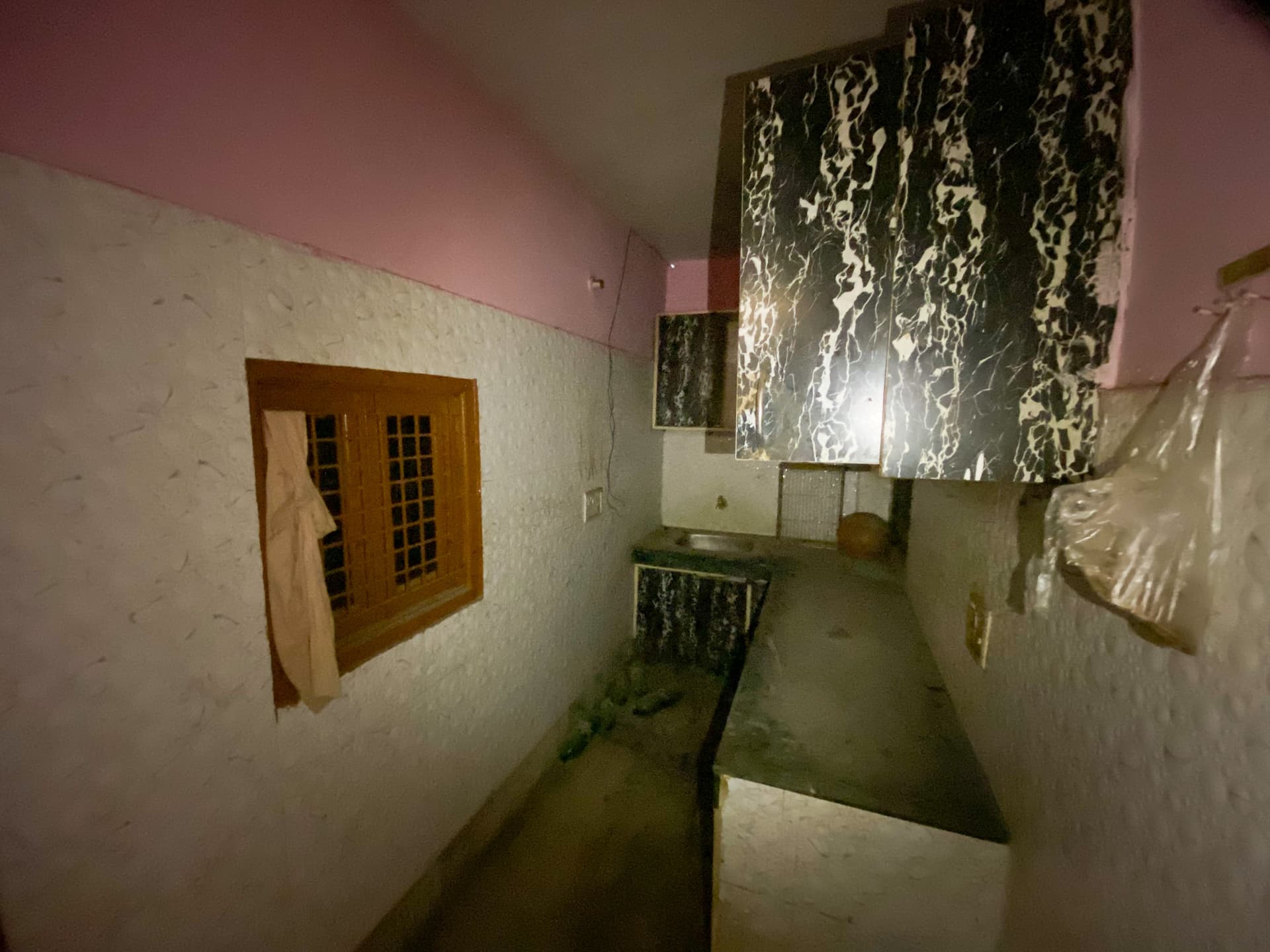Property Photos 25