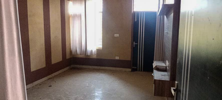 Property Photos 9