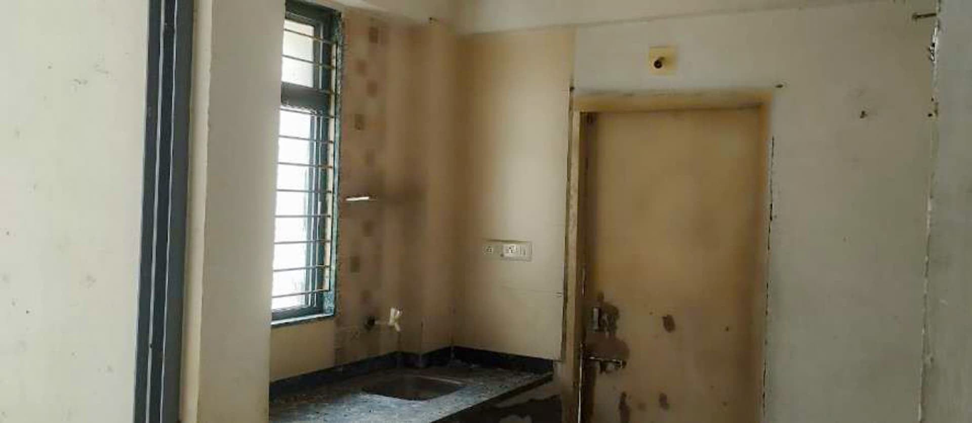 Property Photos 8