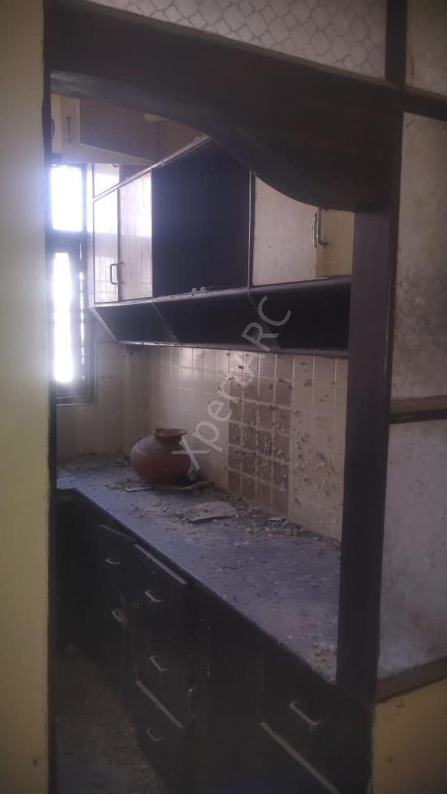 Property Photos 9