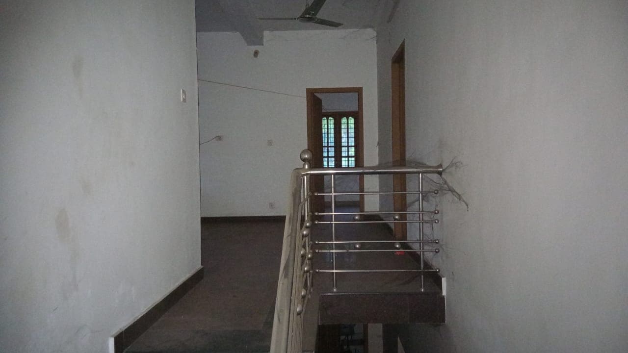 Property Photos 18